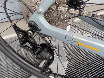 Used KHS GRIT 330 2022 2022 Road & Gravel, Light Gray — image 5 of 10