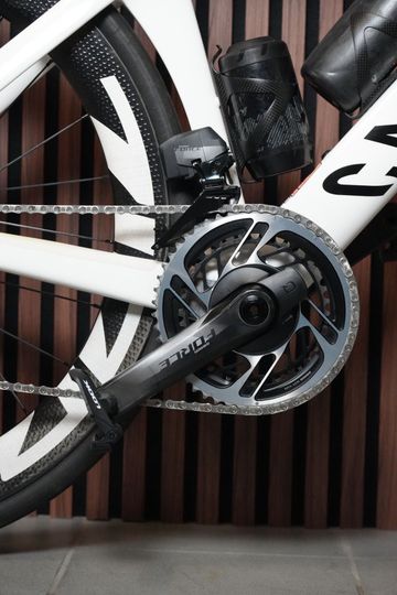 Used Canyon Aeroad CF SLX 8 Disc eTap 2022 2022 Road & Gravel, White — image 2 of 6