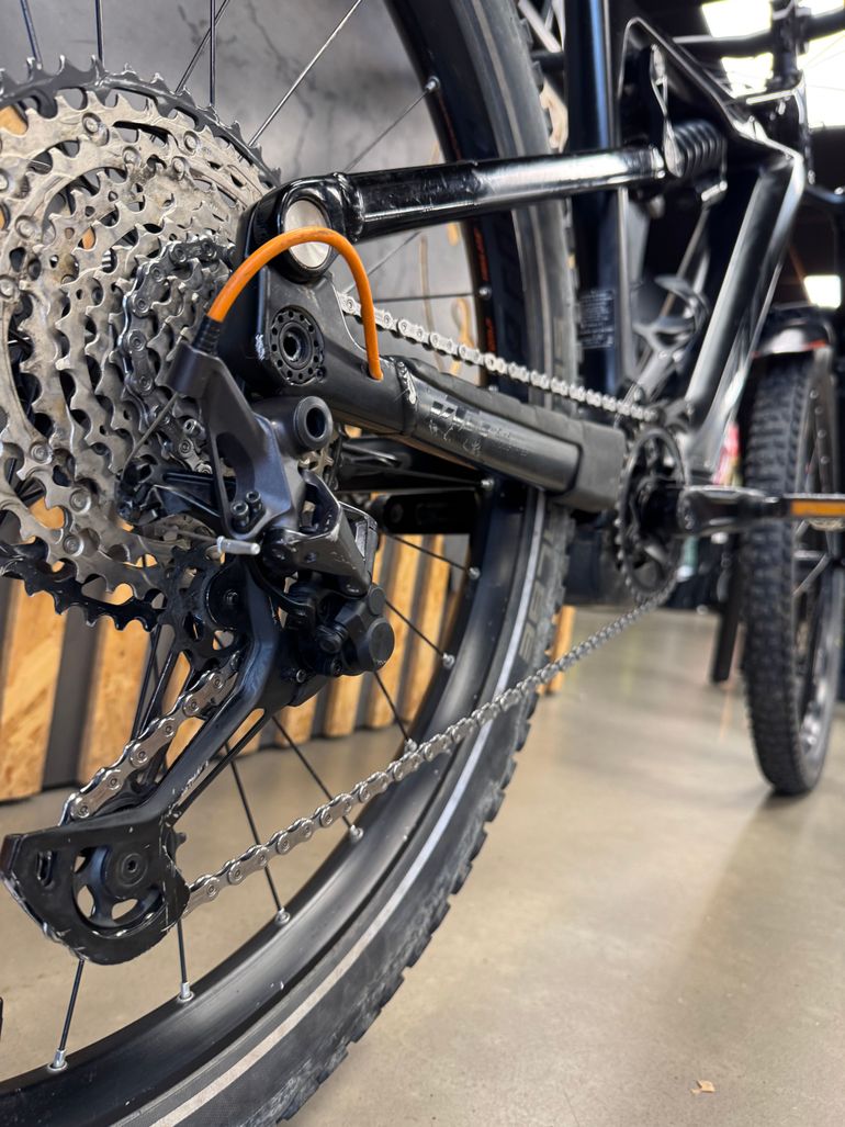 Used KTM Prowler Master 2020 Mountainbike, Black — image 2 of 4