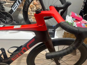 Käytetty BMC Teammachine R 01 TWO 2024 2024 Road & Gravel — kuva 2 / 3