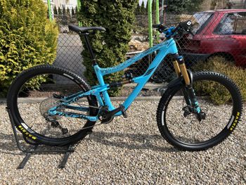 Used Ibis Ripmo V2 2022 Mountainbike, Blue — image 1 of 8