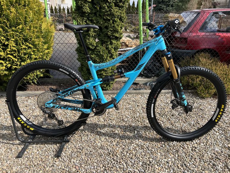 Used Ibis Ripmo V2 2022 Mountainbike, Blue — image 1 of 8