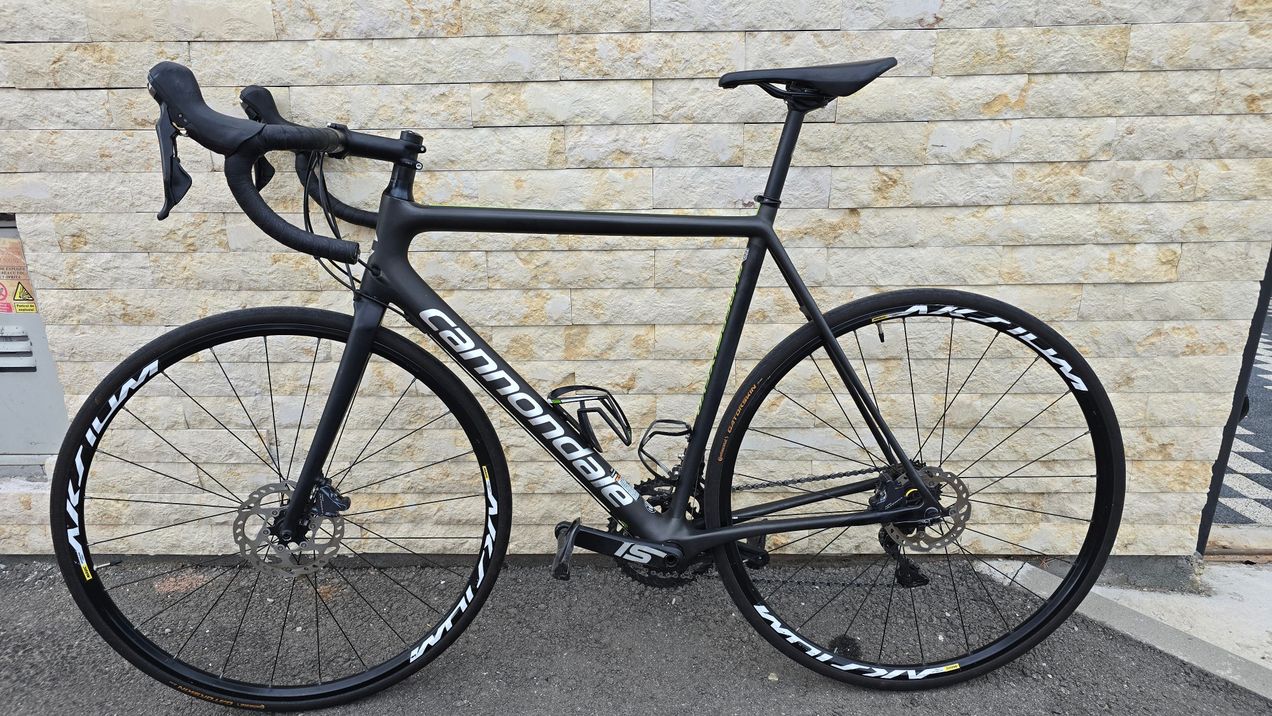 Cannondale SuperSix EVO Carbon Disc Ultegra used in 56 cm buycycle