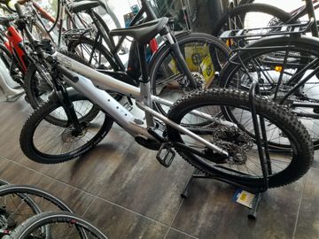 KTM MACINA LYCAN 772 2023 2023 Mountainbike usato, Nero — immagine 2 di 3
