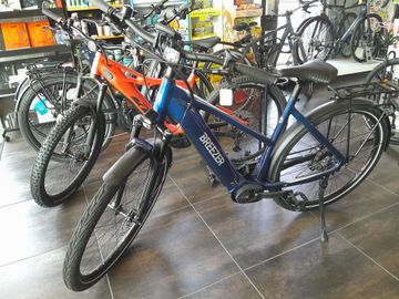 Used Breezer Powertrip Evo 1.3+ ST 2024 Mountainbike, Black — image 3 of 3