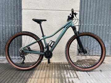 Used CUBE ACCESS WS RACE 2023 2023 Mountainbike, Green, 27.5, 29 — image 1 of 6