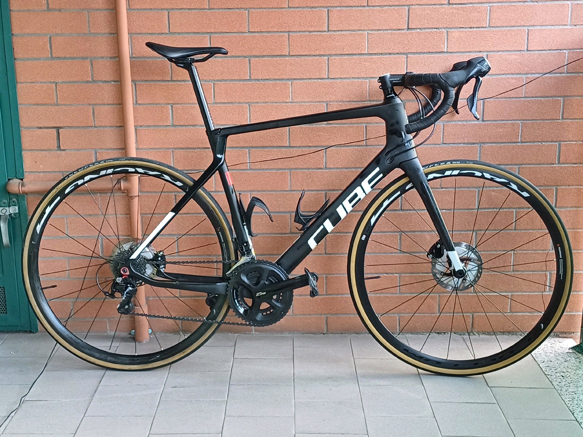 CUBE agree C 62 Disc used in 58 cm buycycle