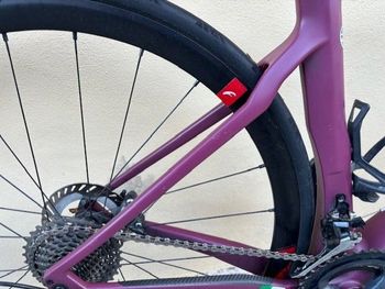 Used Cipollini BOND EVO disc Ultegra 2022 Road & Gravel, Purple — image 7 of 8
