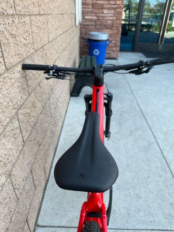 Used Scott Spark 960 2022 2022 Mountainbike, Red, 29 — image 8 of 16
