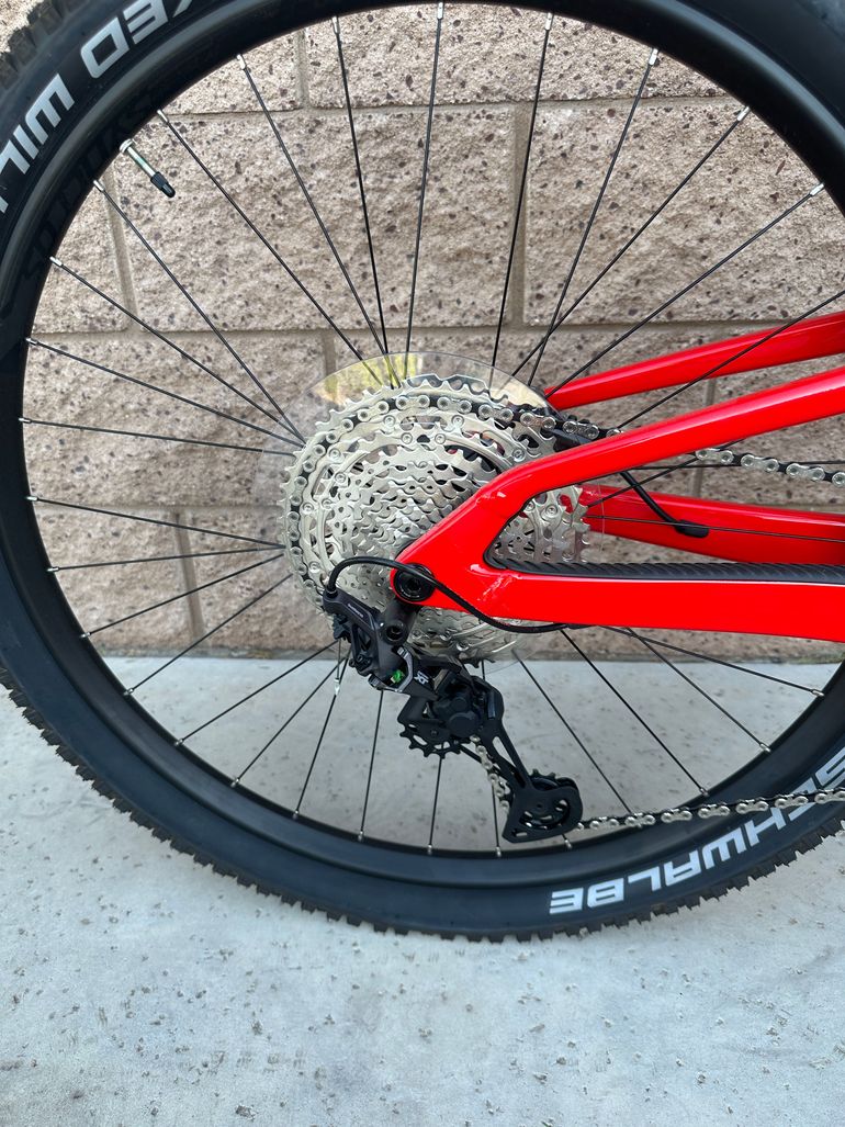 Used Scott Spark 960 2022 2022 Mountainbike, Red, 29 — image 3 of 16