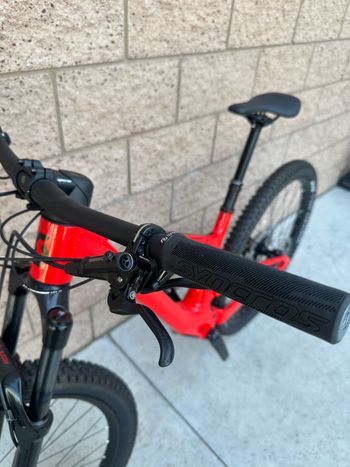 Used Scott Spark 960 2022 2022 Mountainbike, Red, 29 — image 14 of 16