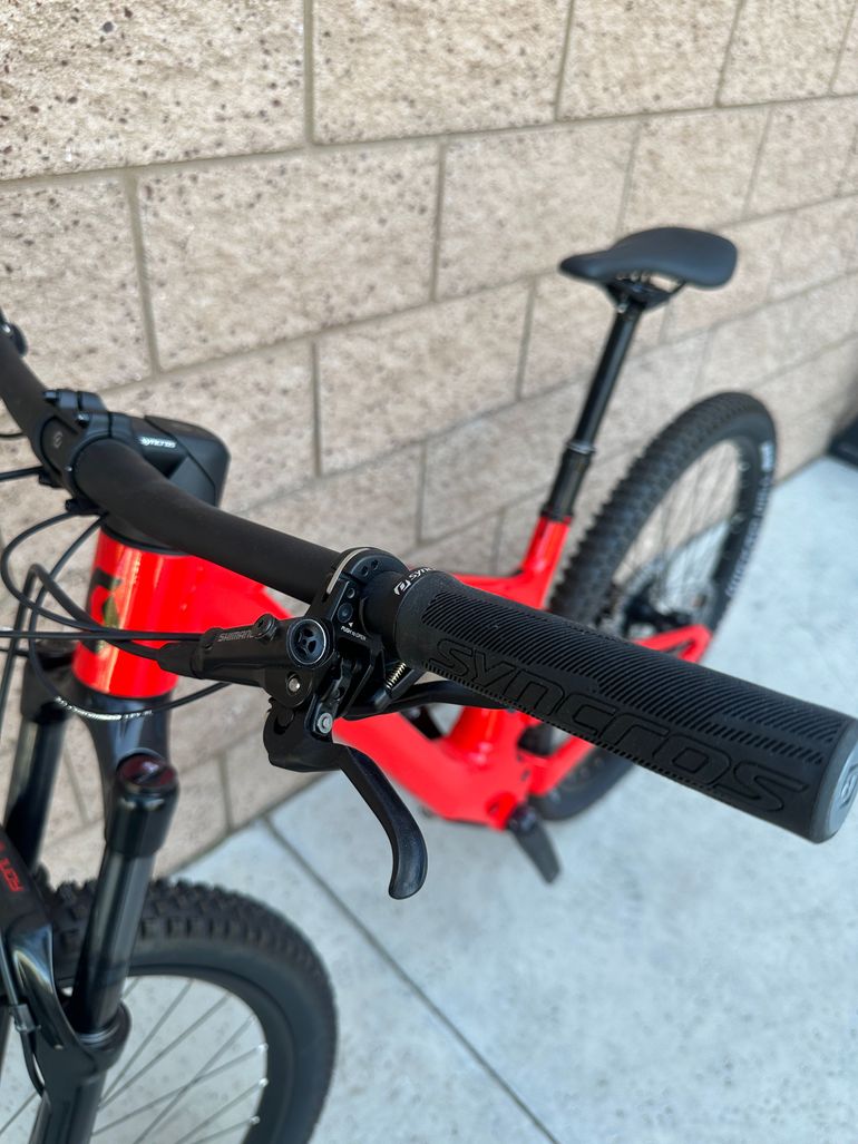 Used Scott Spark 960 2022 2022 Mountainbike, Red, 29 — image 14 of 16