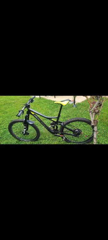 Used Devinci Troy Carbon SLX / XT 2017 2017 Mountainbike, Black, 27.5 — image 8 of 12