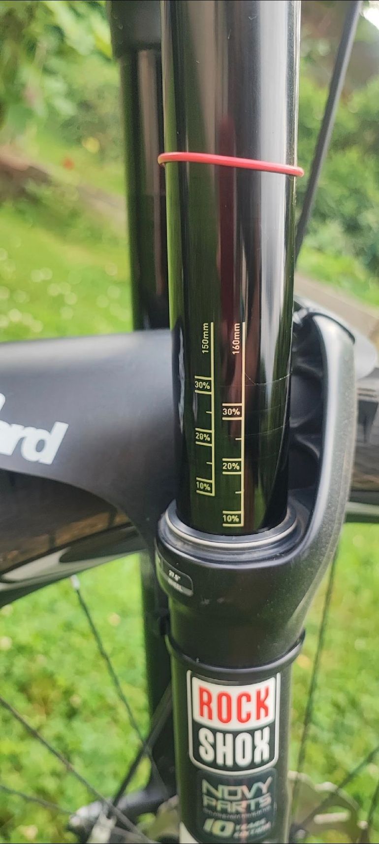 Used Devinci Troy Carbon SLX / XT 2017 2017 Mountainbike, Black, 27.5 — image 6 of 12