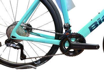 Bianchi Infinito Ultegra Di2 12v 2024 Road & Gravel usato, Blu — immagine 4 di 6
