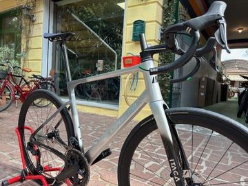 Used Cipollini ITACA ultegra di2 2025 Road & Gravel, Black — image 3 of 9