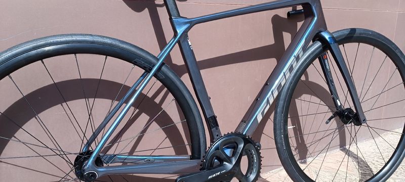 Used Giant TCR Advanced Pro Disc 0 Di2 2024 Frameset 2024 Road & Gravel