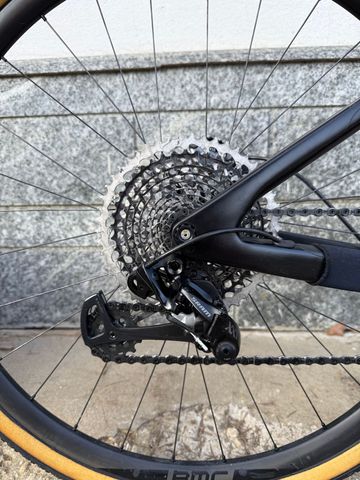 Używany BMC Fourstroke 01 ONE 2018 2018 Mountainbike — zdjęcie 5 z 8