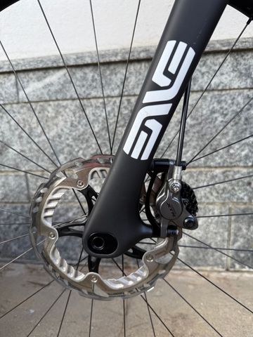 Używany BMC Fourstroke 01 ONE 2018 2018 Mountainbike — zdjęcie 4 z 8