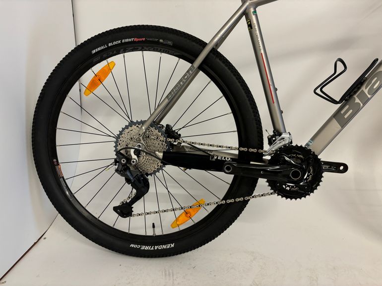 Used Bianchi 27.1 2017 Mountainbike, Light Gray — image 3 of 9