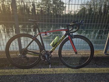 Tweedehands Specialized Tarmac Expert 2017 2017 Road & Gravel — afbeelding 2 van 6
