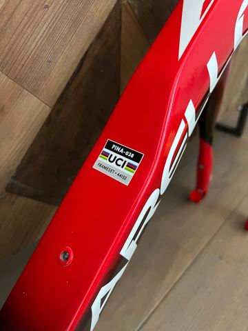 Used Pinarello NEW! Pinarello Dogma F Disc/Carbon/Size 51/Frameset/Rahmenset Frameset 2024 Road & Gravel, Black — image 7 of 11