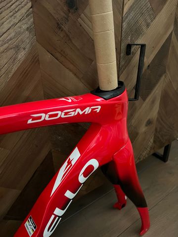 Used Pinarello NEW! Pinarello Dogma F Disc/Carbon/Size 51/Frameset/Rahmenset Frameset 2024 Road & Gravel, Black — image 5 of 11