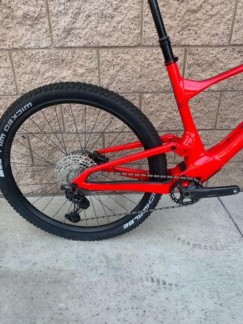 Used Scott Spark 960 2023 2023 Mountainbike, Red, 29 — image 4 of 15
