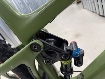 Used Pivot Switchblade Race XT 2021 2021 Mountainbike, Green, 29 — image 9 of 20