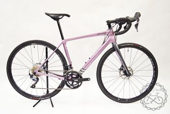 Used Cannondale Synapse Carbon Women's Ultegra 2022 Road & Gravel, Violett — image 1 of 7