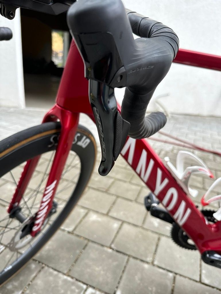 Used Canyon Aeroad CFR Disc MvdP 2023 Road & Gravel, Rot — image 6 of 8