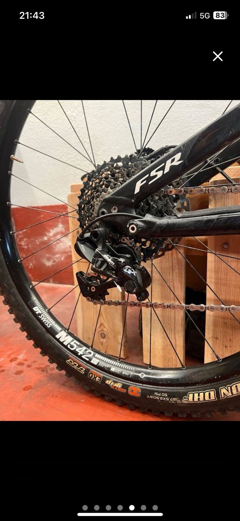 Used Specialized Stumpjumper Coil Carbon 29/6Fattie 2018 2018 Mountainbike, Black, 29 — image 6 of 8