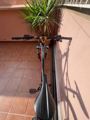 Used Specialized Stumpjumper Coil Carbon 29/6Fattie 2018 2018 Mountainbike, Black, 29 — image 2 of 8