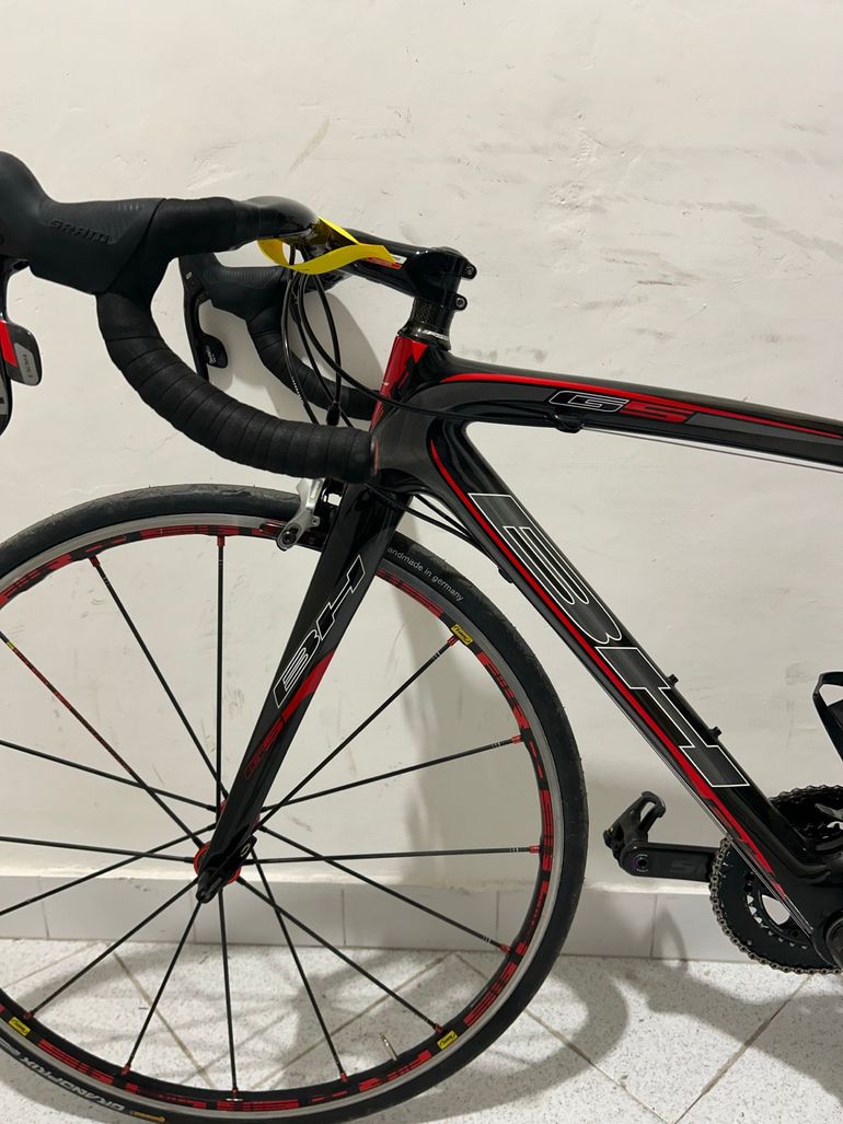 BH BH G5 Carbon Road used in M | buycycle 