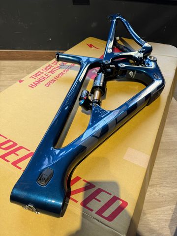 Used Yeti SB160 T/Series Frameset 2023 2023 Mountainbike, Black, 29 — image 3 of 50