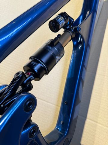 Used Yeti SB160 T/Series Frameset 2023 2023 Mountainbike, Black, 29 — image 44 of 50