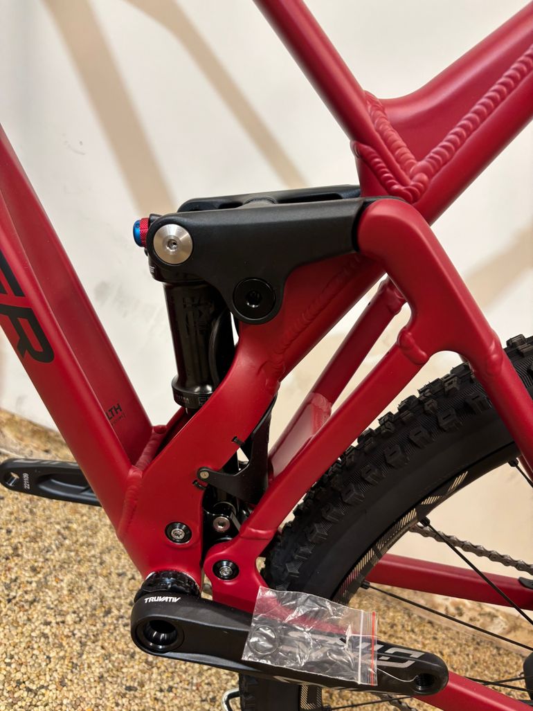 Gebrauchtes Mondraker RAZE R 2023 2023 Mountainbike, Rot, 29 — Bild 4 von 6