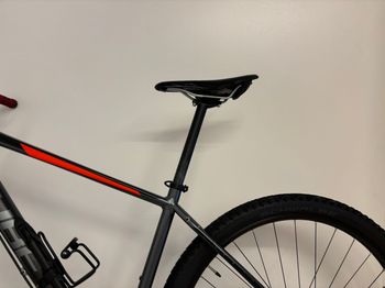 Gebrauchtes CUBE ATTENTION 2016 Mountainbike, Hellgrau — Bild 7 von 7