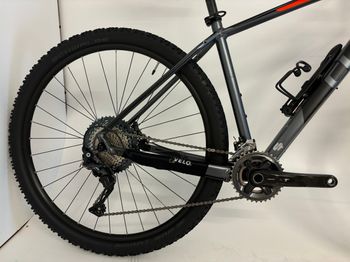 Gebrauchtes CUBE ATTENTION 2016 Mountainbike, Hellgrau — Bild 2 von 7