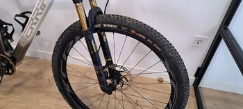 Used Berria BRAVO BR 8 2019 Mountainbike, Weiß, 29 — image 3 of 8