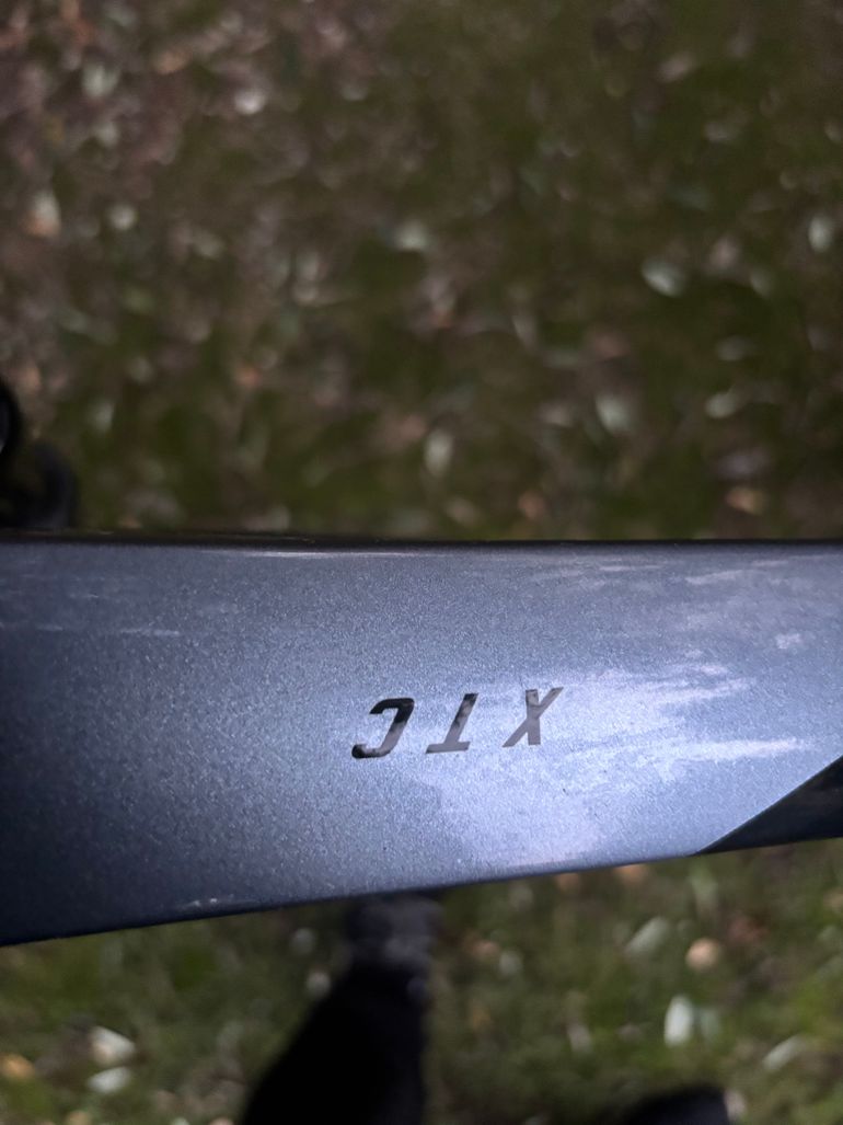 Used Giant xtc 2023 Mountainbike, Black — image 9 of 9