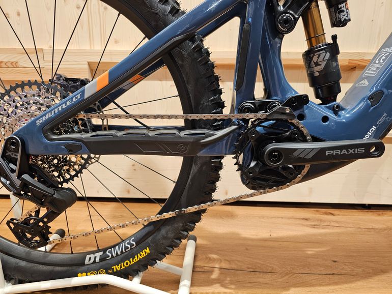 Used Pivot SHUTTLE LT Pro X0 Eagle Transmission 2024 Mountainbike, Blue — image 3 of 5