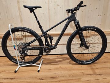 Gebrauchtes Pivot Mach 4 SRAM XX1 Eagle AXS 2024 Mountainbike, Schwarz — Bild 1 von 7