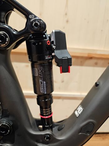 Brugt Pivot Mach 4 SRAM XX1 Eagle AXS 2024 Mountainbike — billede 6 af 7