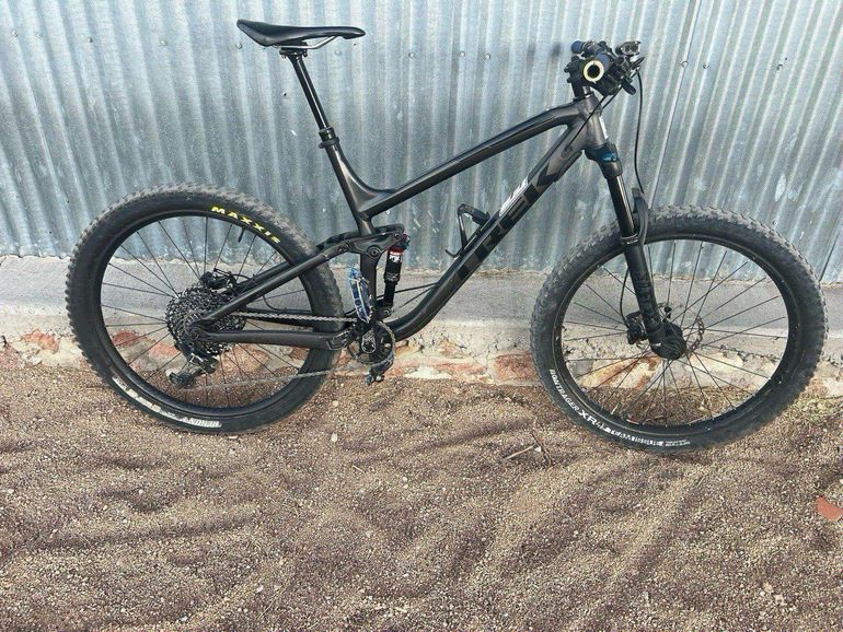 Trek Fuel EX 8 27.5 Plus used in XL buycycle