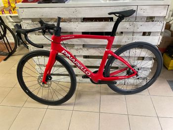 Brugt Pinarello F5 105 Di2 2023 2023 Road & Gravel — billede 4 af 5