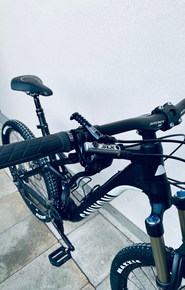 Used Canyon Nerve al 120 2014 Mountainbike, Schwarz — image 7 of 16