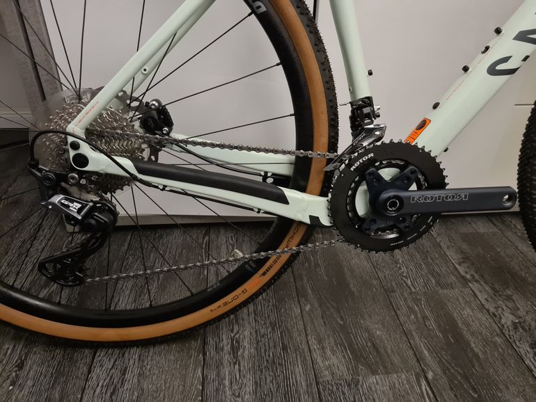 Used Canyon Grizl 7 2022 Road & Gravel, Green — image 2 of 5