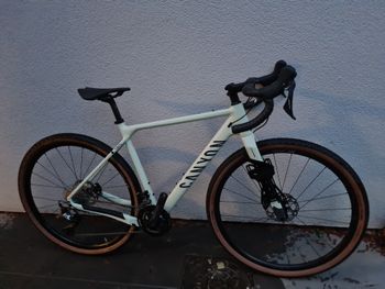 Used Canyon Grizl 7 2022 Road & Gravel, Green — image 4 of 5