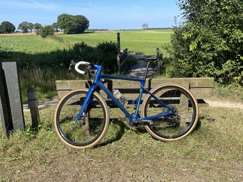 Used Carbonda CFR707 2022 Road & Gravel — image 3 of 3
